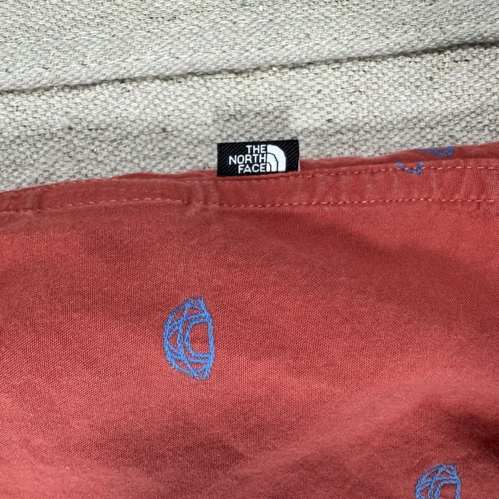 The North Face Shirt Mens XL Red Camp All Over Print Tents Button‎ Up Hiking